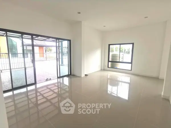 image_rental-29504894