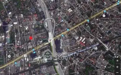 Aerial map view of Bang Wa area highlighting major roads and landmarks.