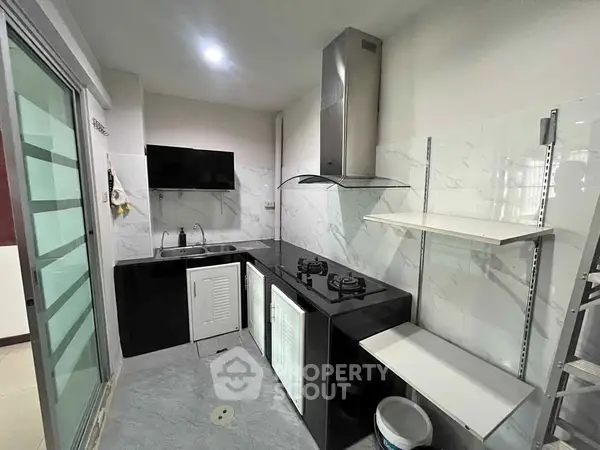 image_rental-31422761