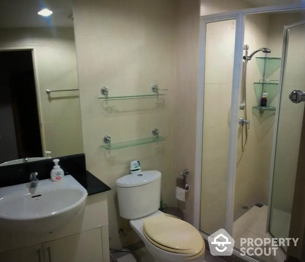  1 Bedroom Condo at Sathorn Plus On The Pond Condominium-1