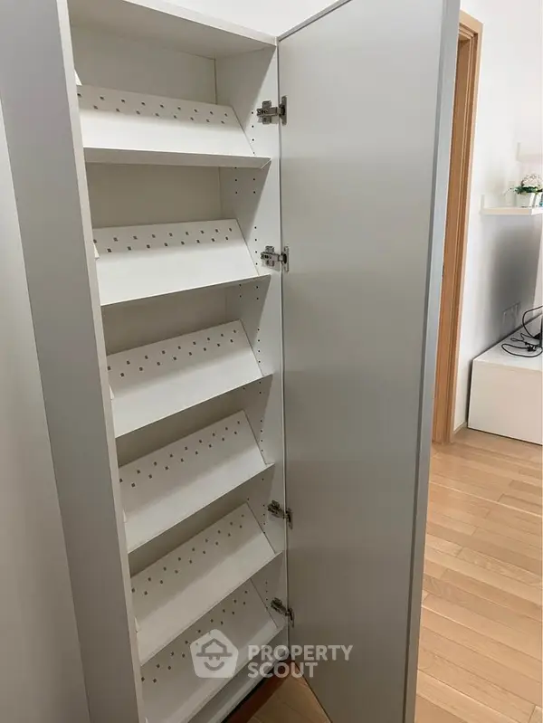 image_rental-8215420