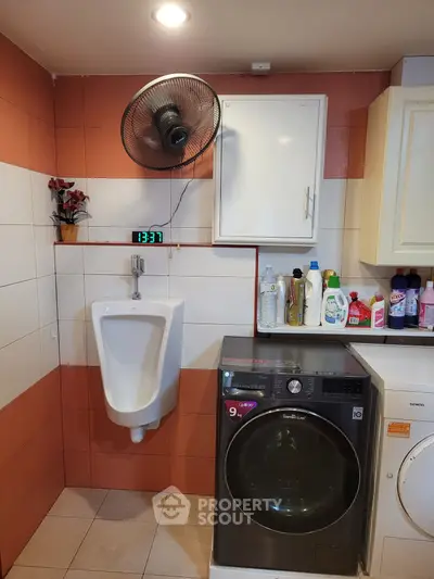 image_rental-28567516