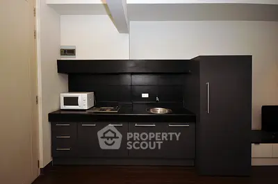 Fully Furnished 2 Bedrooms Apartment at พี 202 บูติค อพาร์ทเม้นท์-4