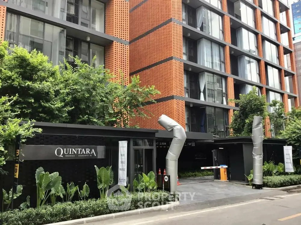  1 Bedroom Condo at Executive Residence 5 Condominiums-4