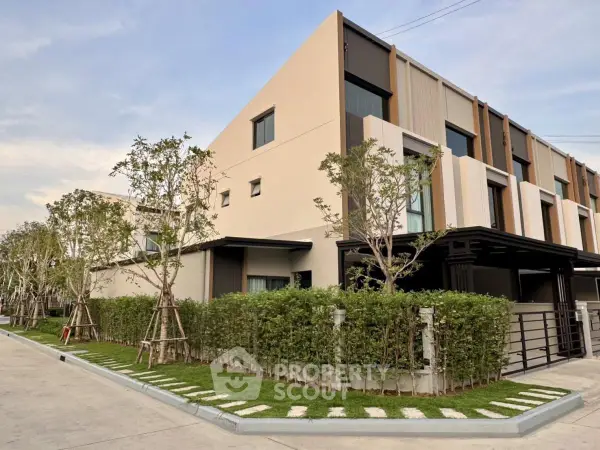 image_rental-30086955