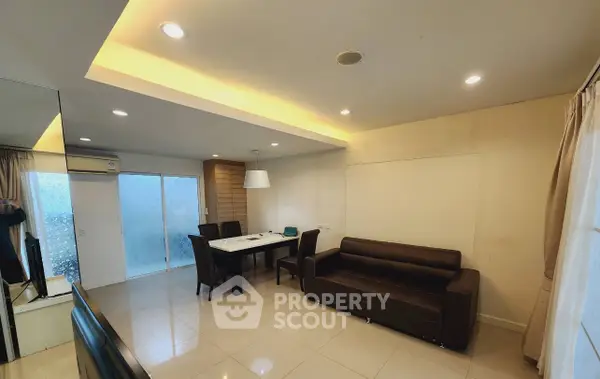 image_rental-29337710