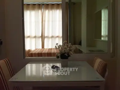  1 Bedroom Condo at Life Sathorn 10-4