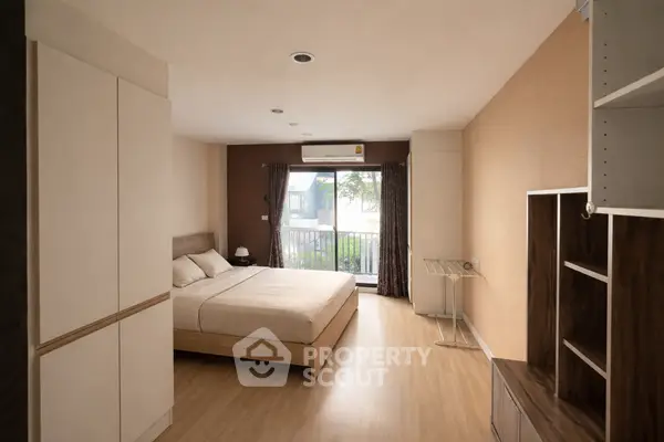 image_rental-29644213