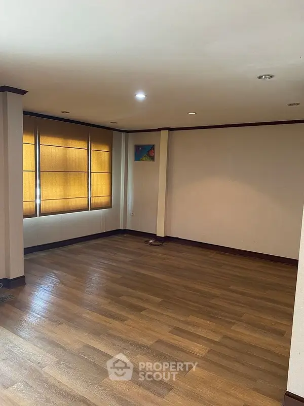 image_rental-11600369