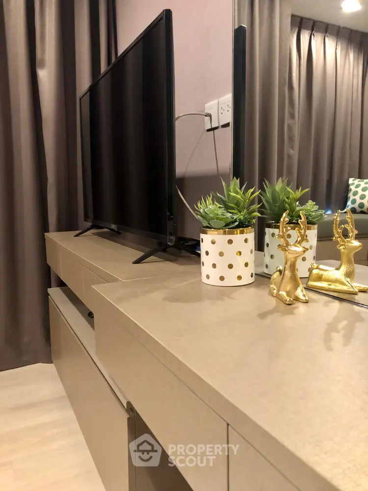  1 Bedroom Condo at Life One Wireless ไลฟ์ วัน วิทยุ-1