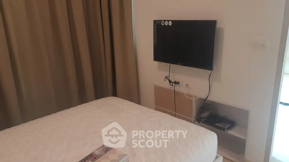 1 Bedroom Condo at Ideo Mix Phaholyothin-1