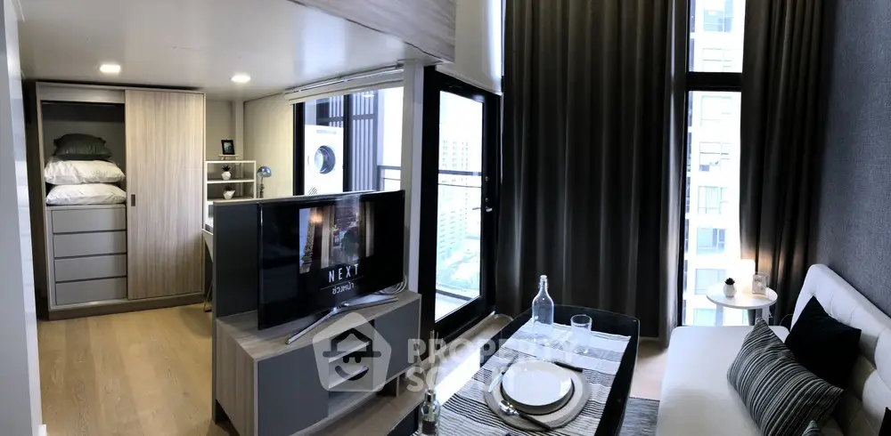  1 Bedroom Condo at Chewathai Residence Asoke-1