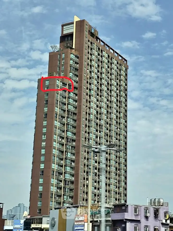 Stunning high-rise building with modern architecture and expansive city views.