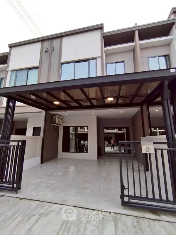 image_rental-24848814