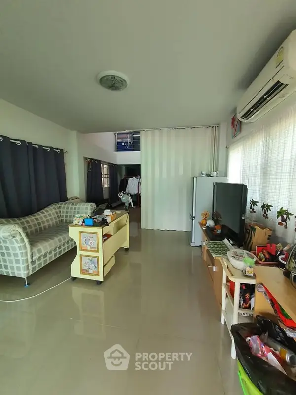 image_rental-27862890