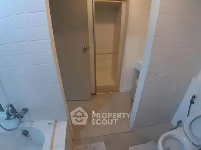 Fully Furnished 1 Bedroom Condo at Ideo Mix Sukhumvit 103-3