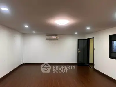 image_rental-31442330