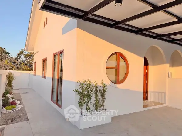 image_rental-28597390