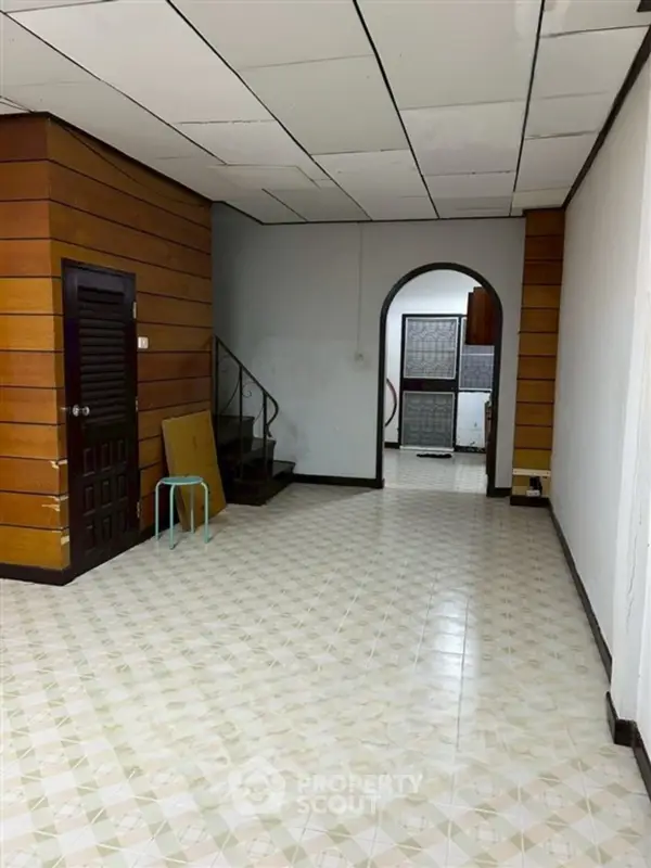 ef57fe030ad006298f0ea9ee914a3014-Photoroom.png