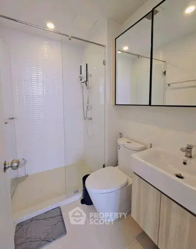 Screenshot 2025-11-10 202133.png