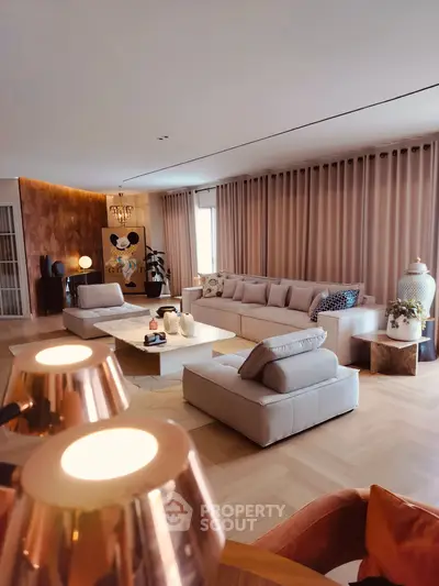 image_rental-31608070