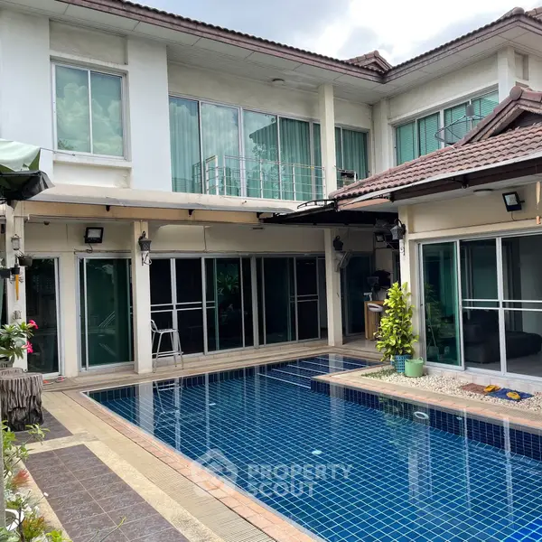 image_rental-8324119