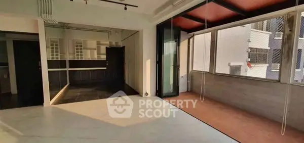 image_rental-28065985