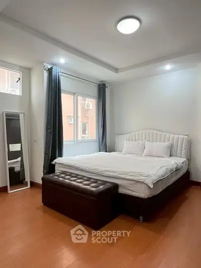 image_rental-26985798