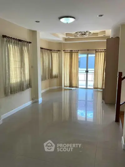 image_rental-27666448