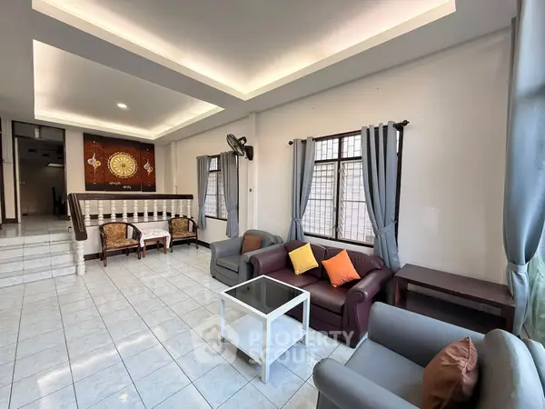 image_rental-28156792