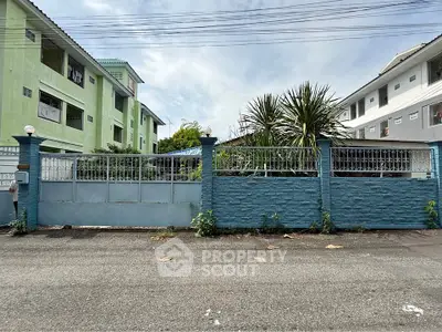 image_rental-27073855