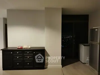  2 Bedrooms Condo at Ratanakosin Island-9