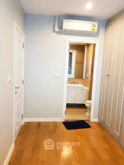  1 Bedroom Condo at Condolette Dwell Sukhumvit 26 Livingroom