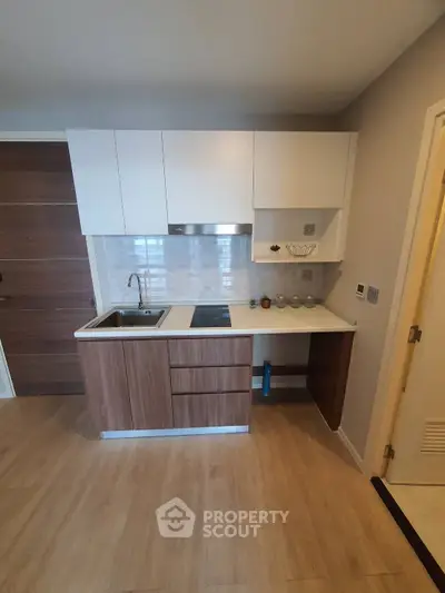 image_rental-28003104