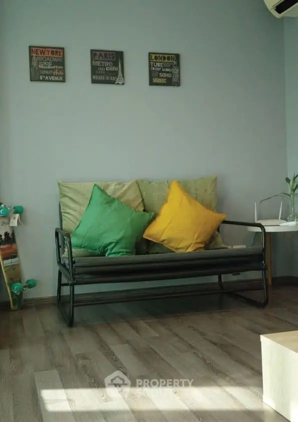 image_rental-17421092