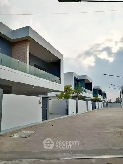 image_rental-29635588