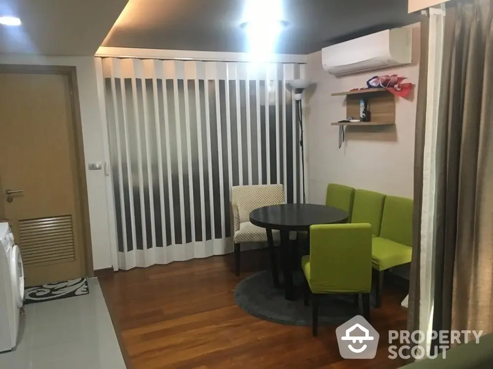  2 Bedrooms Condo -1