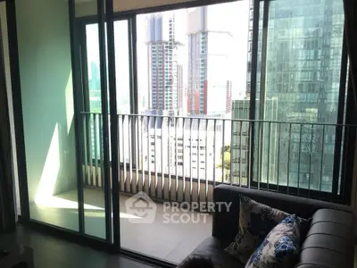  2 Bedrooms Condo at Ideo Q Siam Ratchathewi-5