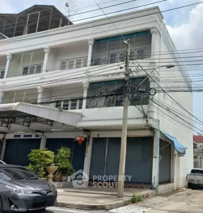 image_rental-27754417