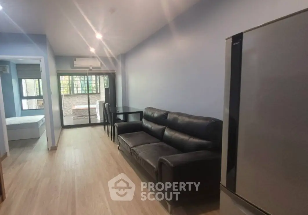 Screenshot 2566-12-27 at 22.40.17.jpg