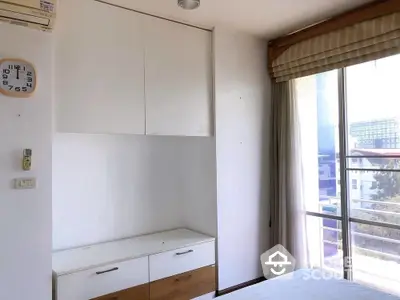  1 Bedroom Condo at The Iris-5