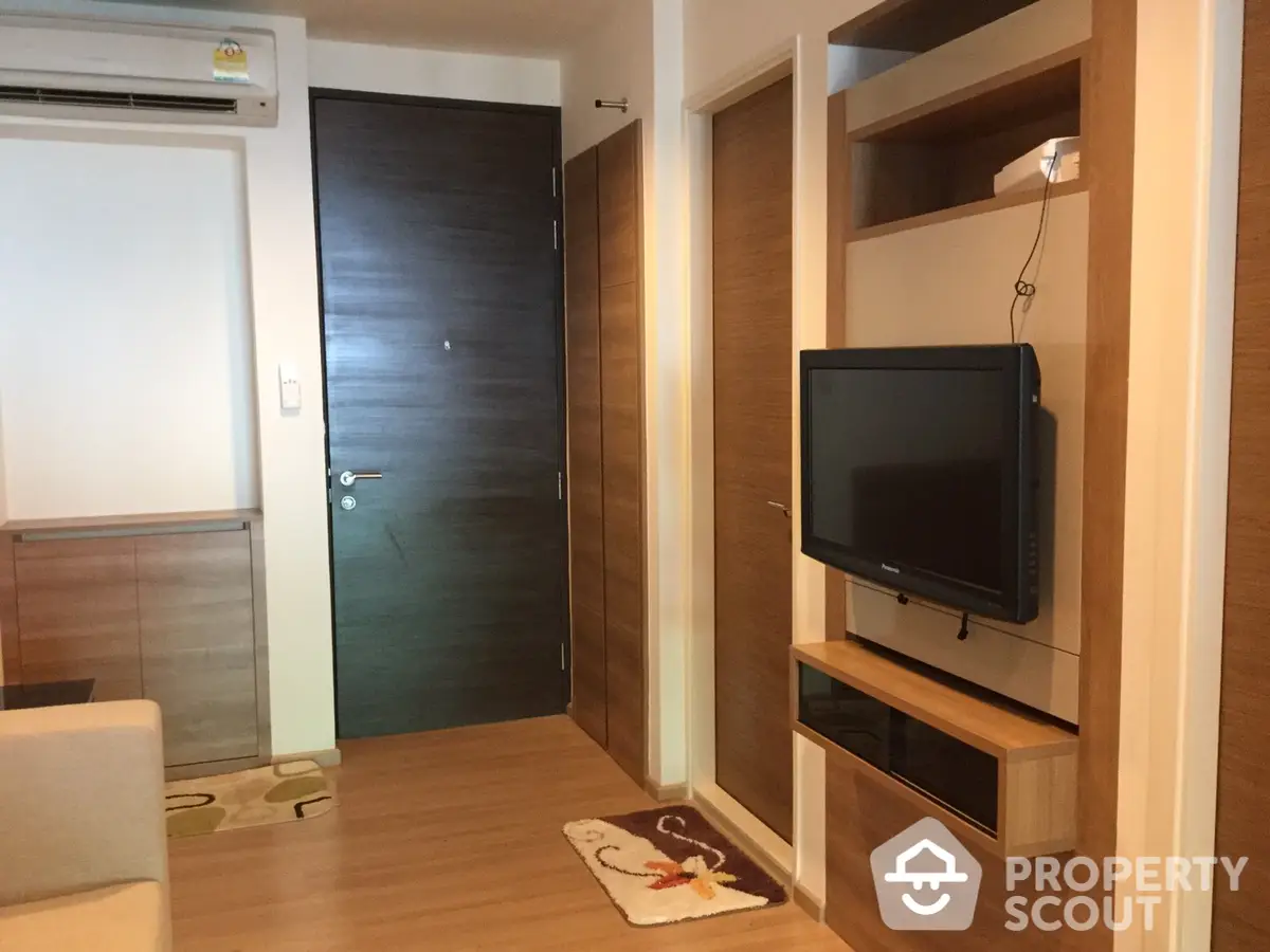  1 Bedroom Condo at Condo Rhythm Phahon Ari-1