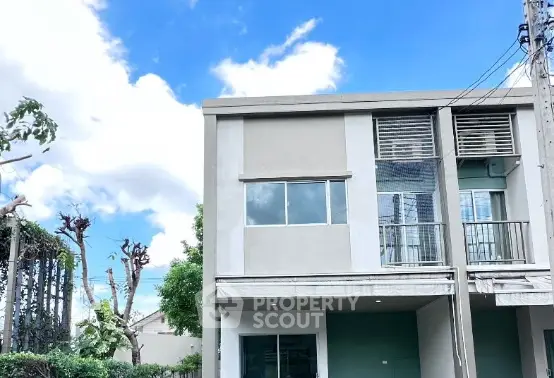 image_rental-27759718