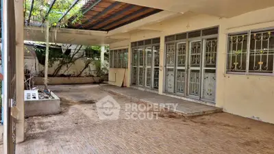 image_rental-28099324