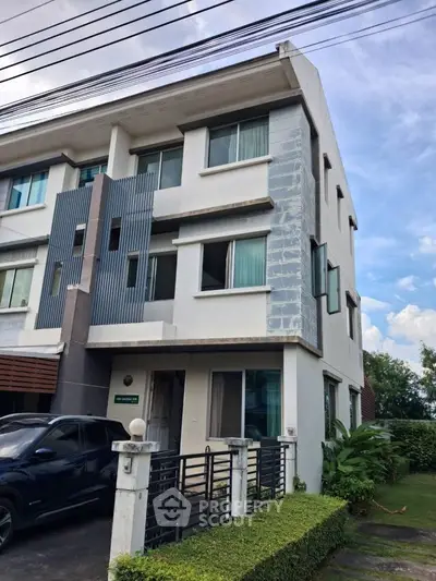 image_rental-27861058