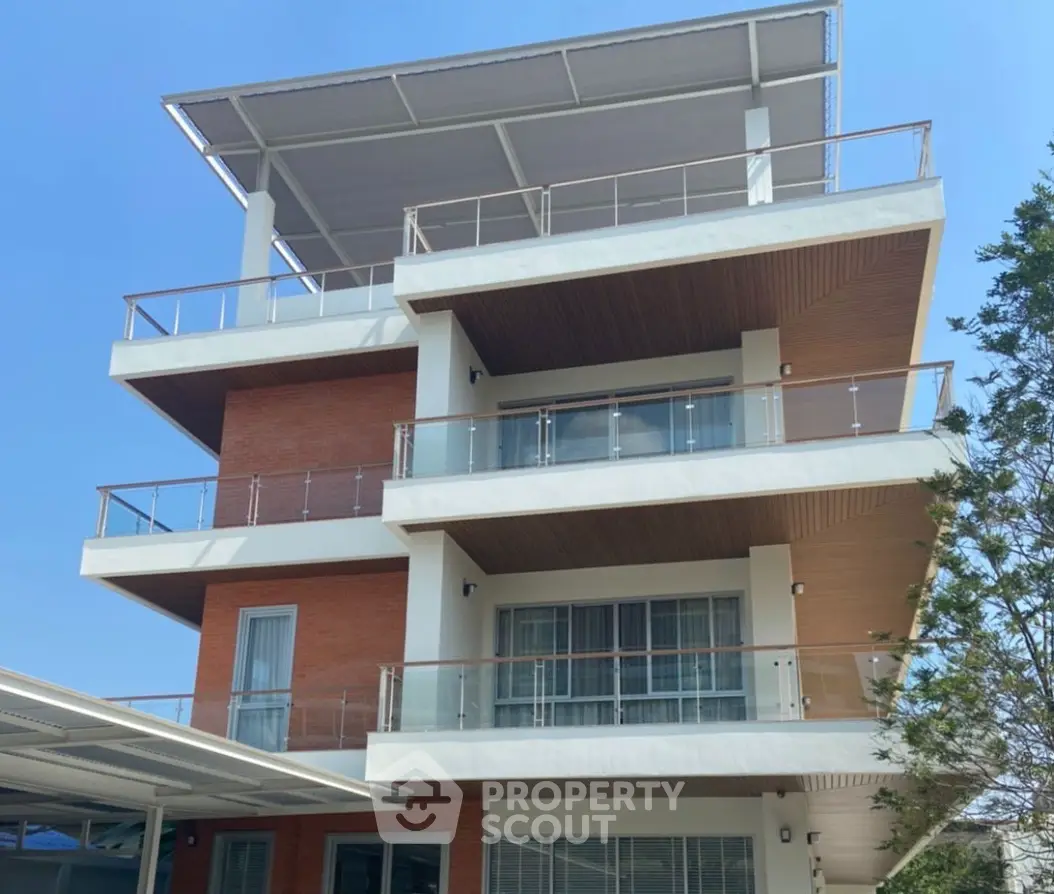 Screenshot 2025-12-14 090922.png