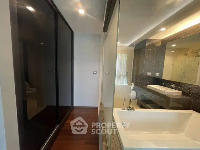 Luxurious modern bathroom with sleek design and elegant fixtures
