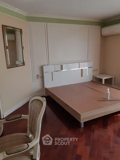  2 Bedrooms Condo -2
