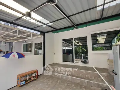 image_rental-31582011