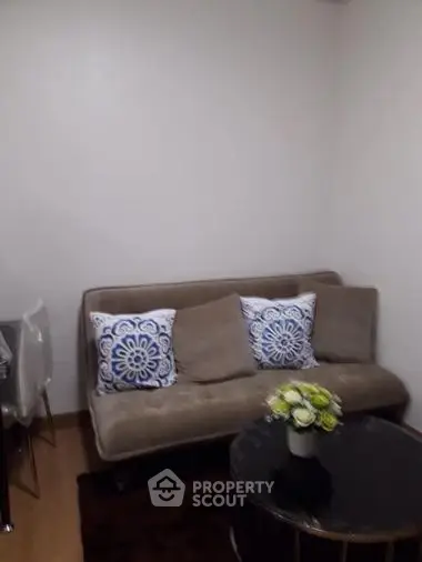 image_rental-5968179